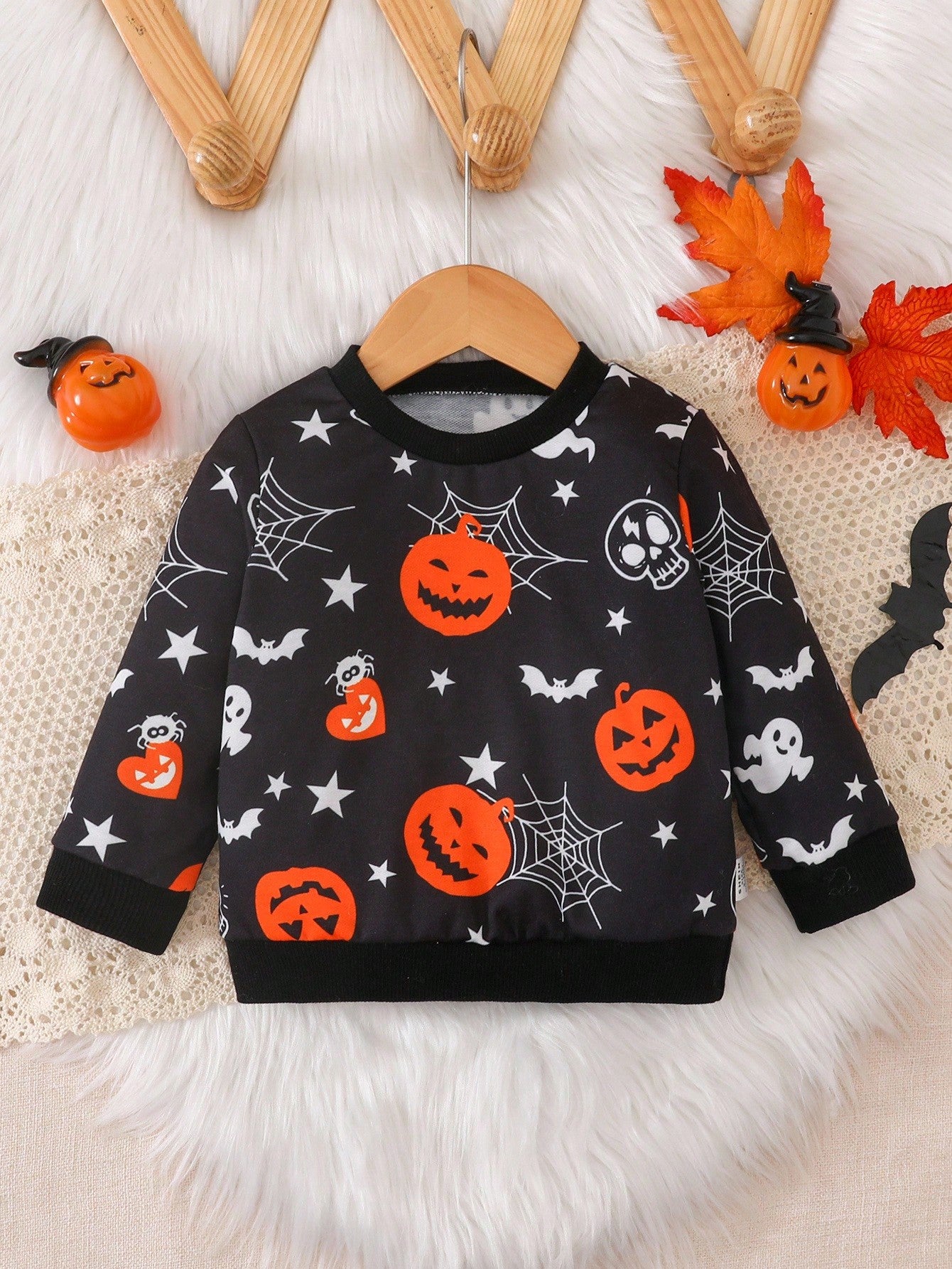 Pumpkin Surprise Halloween Baby/Toddler Sweatshirt – Graphic Print Pullover with Ghost Face & “Trick or Treat” Slogan | Ages 6M–3Y