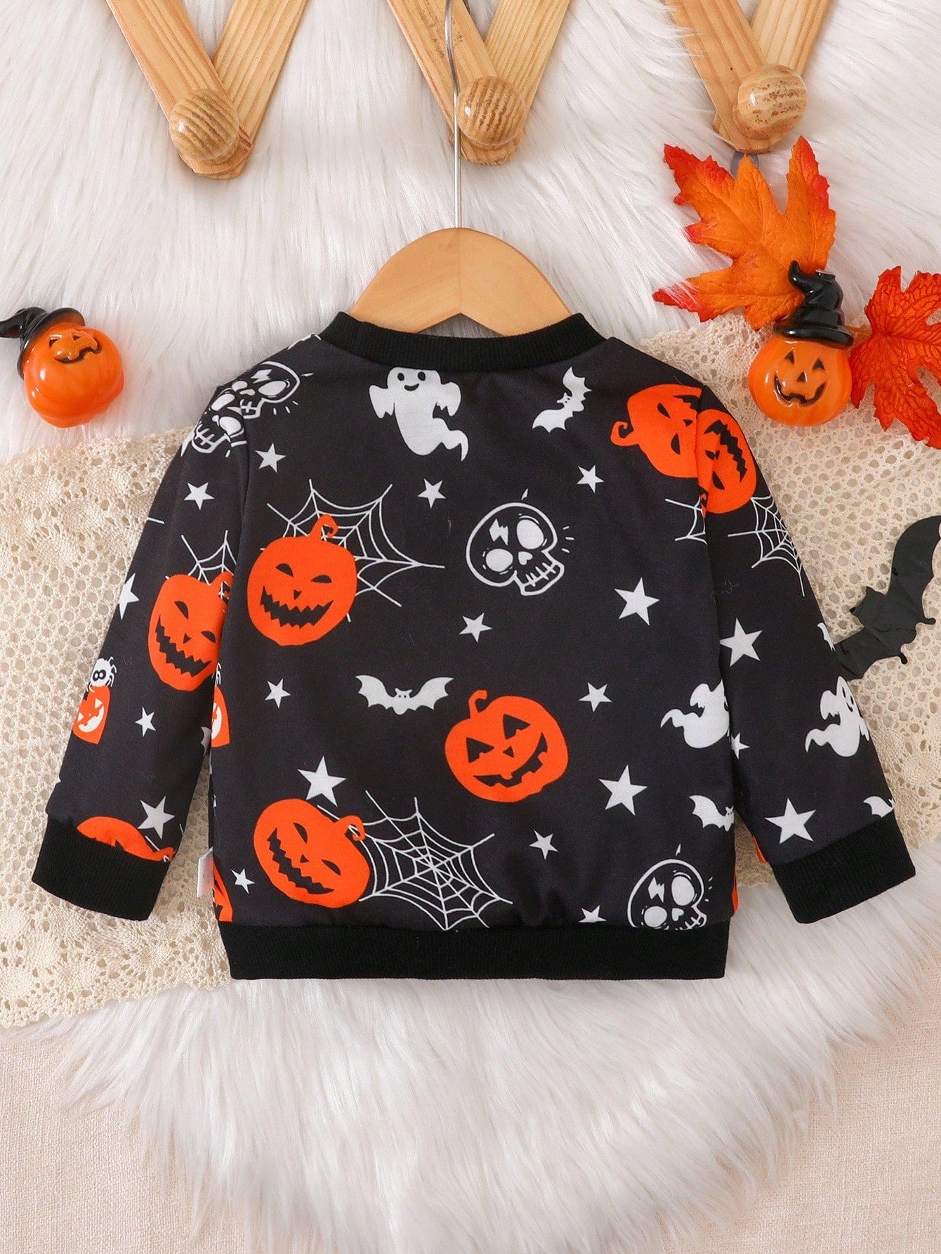 Pumpkin Surprise Halloween Baby/Toddler Sweatshirt – Graphic Print Pullover with Ghost Face & “Trick or Treat” Slogan | Ages 6M–3Y