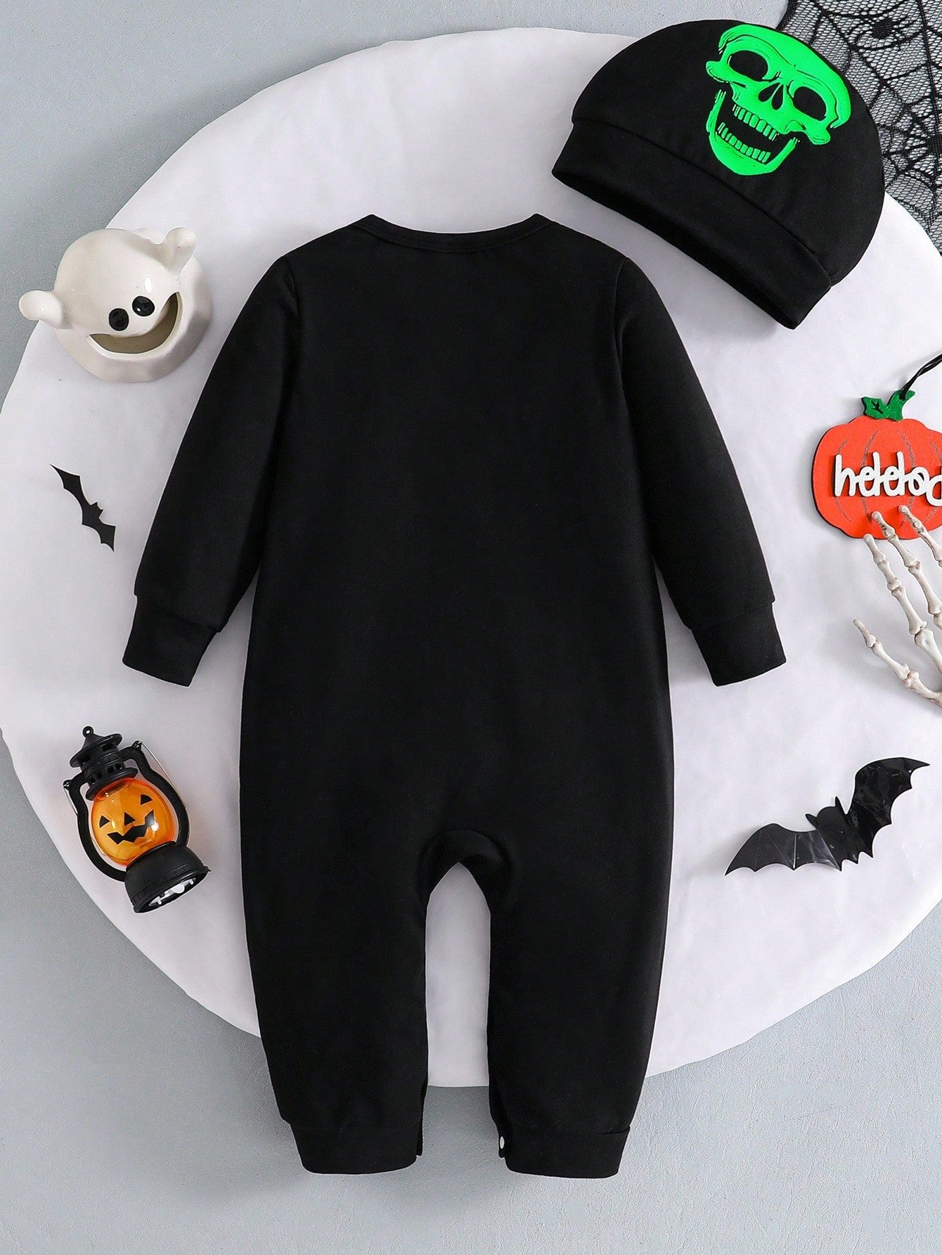 Baby Halloween Glow In The Dark Skeleton Jumpsuit & Hat (Age 3M-24M)