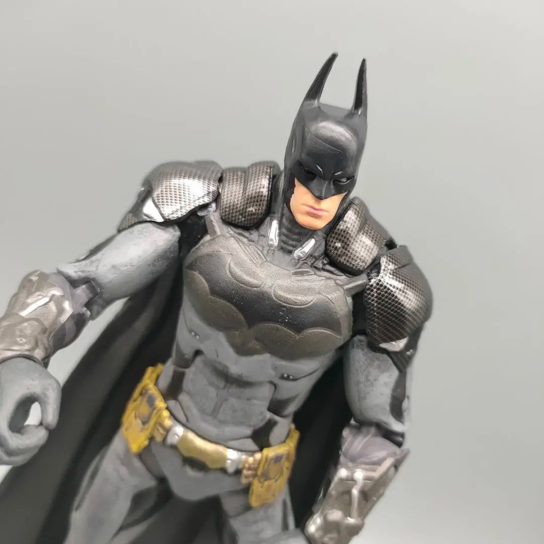 DCC Collectibles Ark-ham Knight Bat-Hero Armored 7" Loose Action Figure