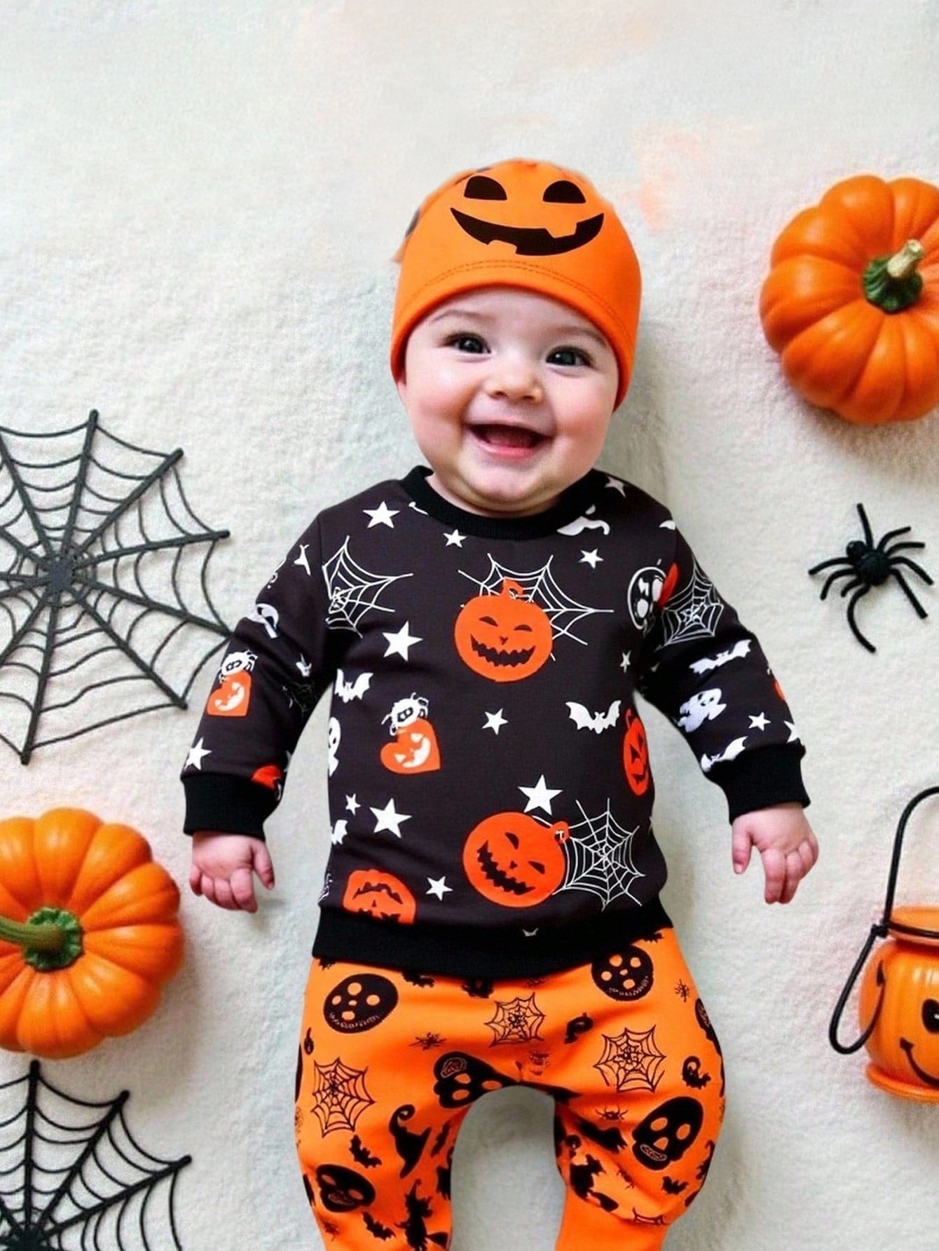 Pumpkin Surprise Halloween Baby/Toddler Sweatshirt – Graphic Print Pullover with Ghost Face & “Trick or Treat” Slogan | Ages 6M–3Y Black and White