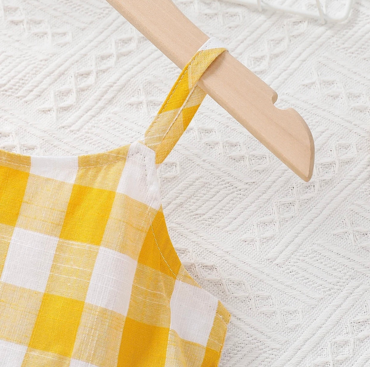 Girls Yellow Checked Top & Trousers (Age 3-6 YRS)