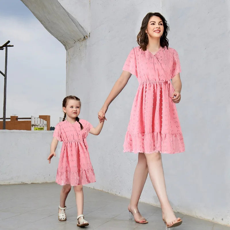Mother & Daughter Matching Short Sleeves V-neck Polka Dot Dress (Mommy & Me) Pink