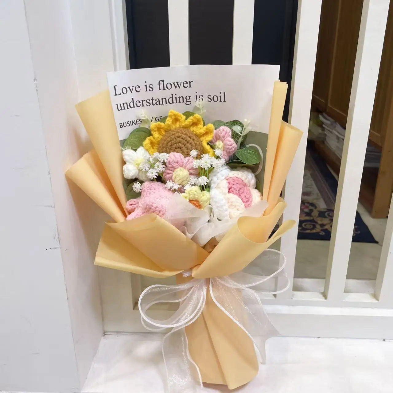 Plush Knitted Crochet Flower Gift Bouquet