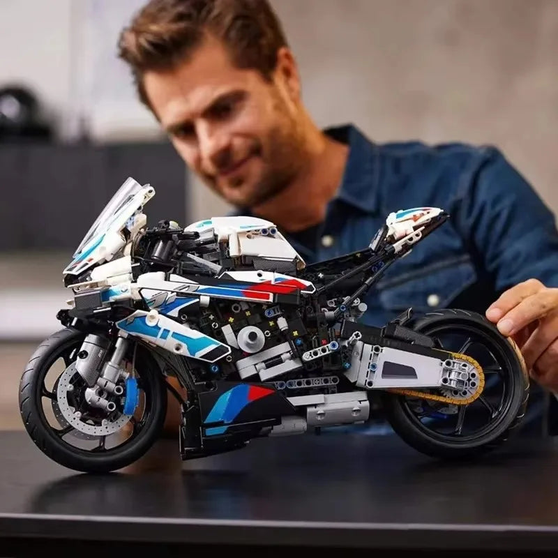 Motorcycle 1000 RR Model Building Blocks Set, 1920 Pieces Bricks Toy