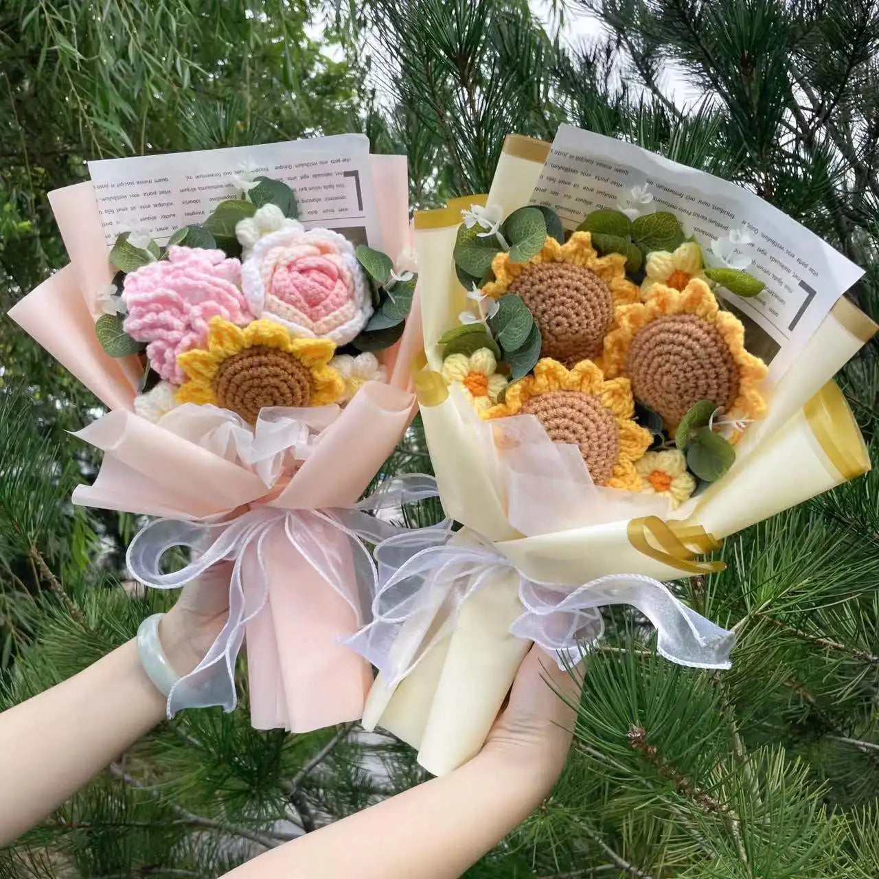 Plush Knitted Crochet Flower Gift Bouquet
