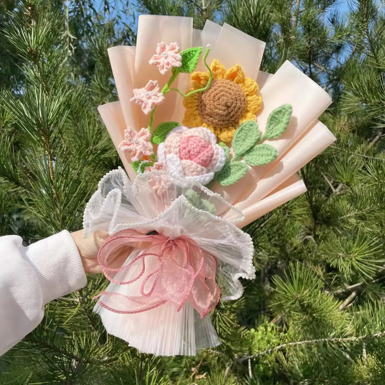 Plush Knitted Crochet Flower Gift Bouquet