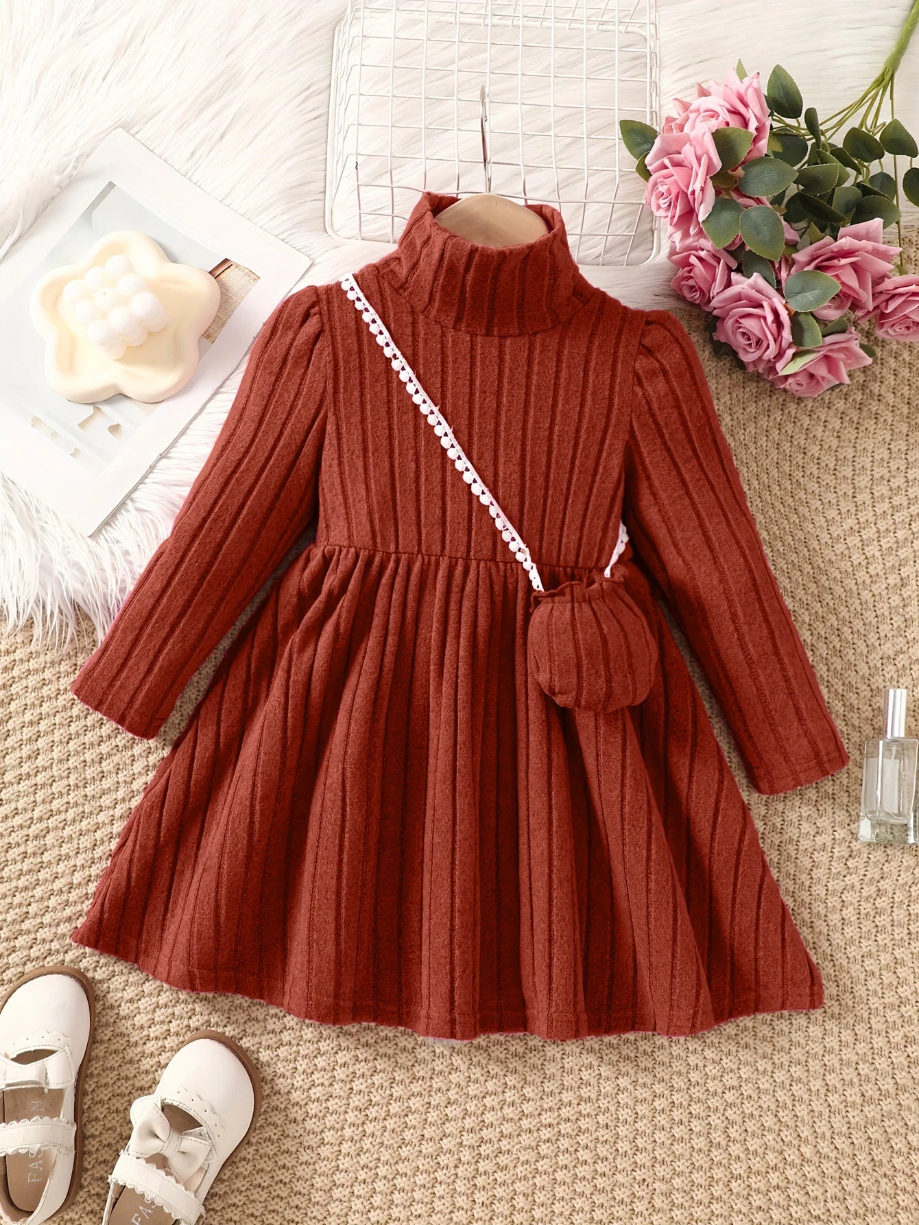 Girls Long Sleeve Pleated Dress & Handbag (Age 4-7 YRS) Red