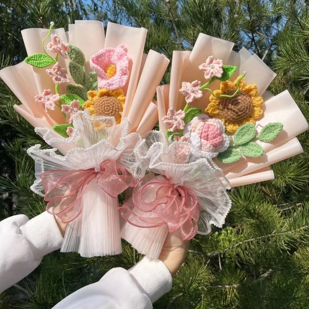 Plush Knitted Crochet Flower Gift Bouquet