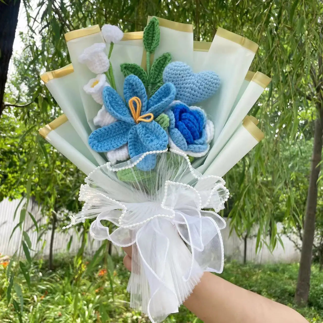 Plush Knitted Crochet Flower Gift Bouquet
