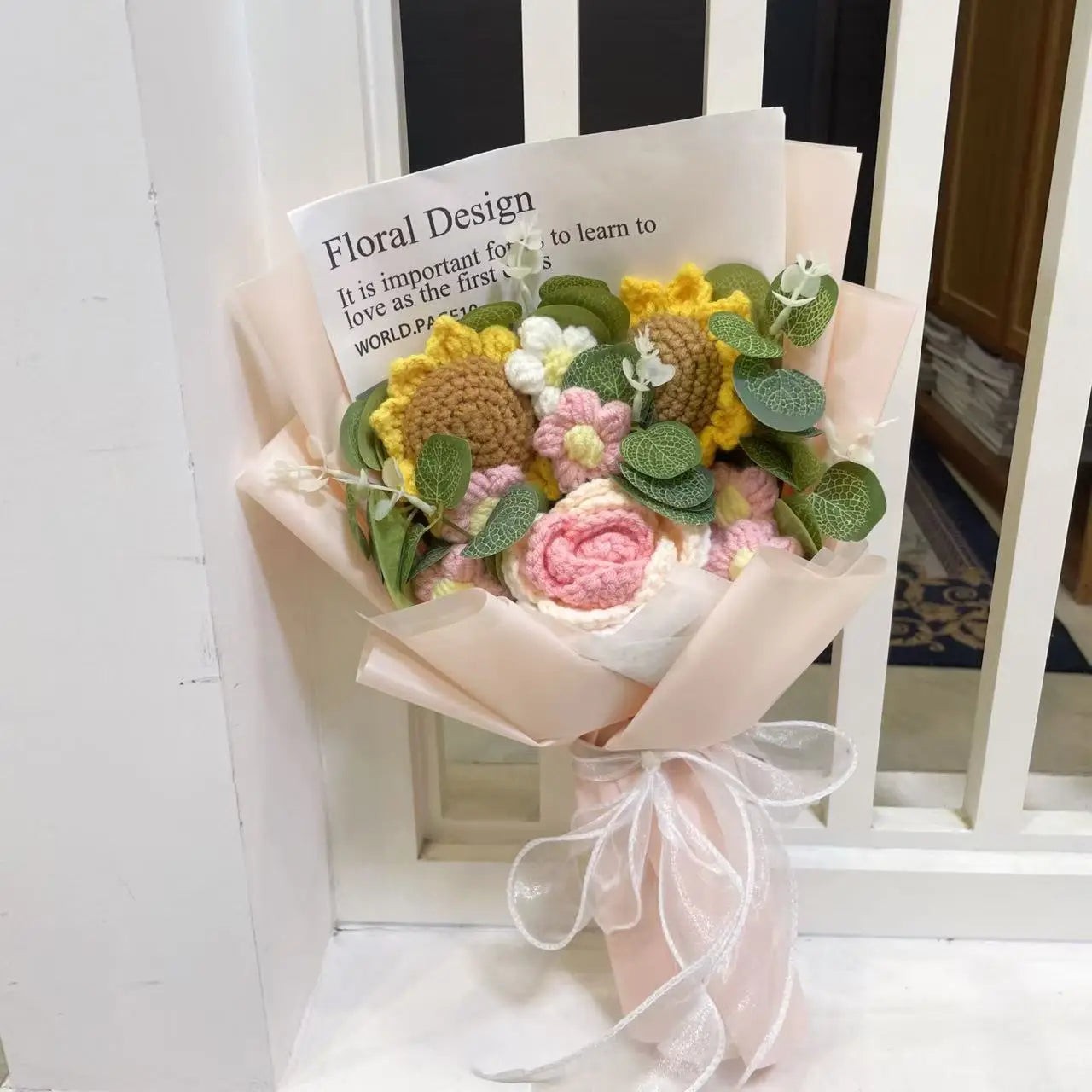 Plush Knitted Crochet Flower Gift Bouquet