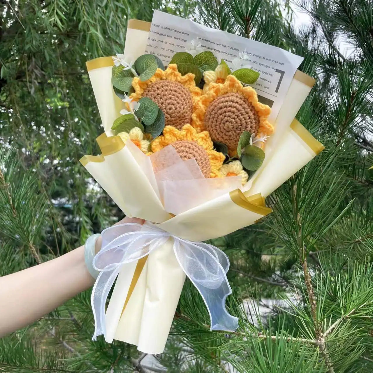 Plush Knitted Crochet Flower Gift Bouquet
