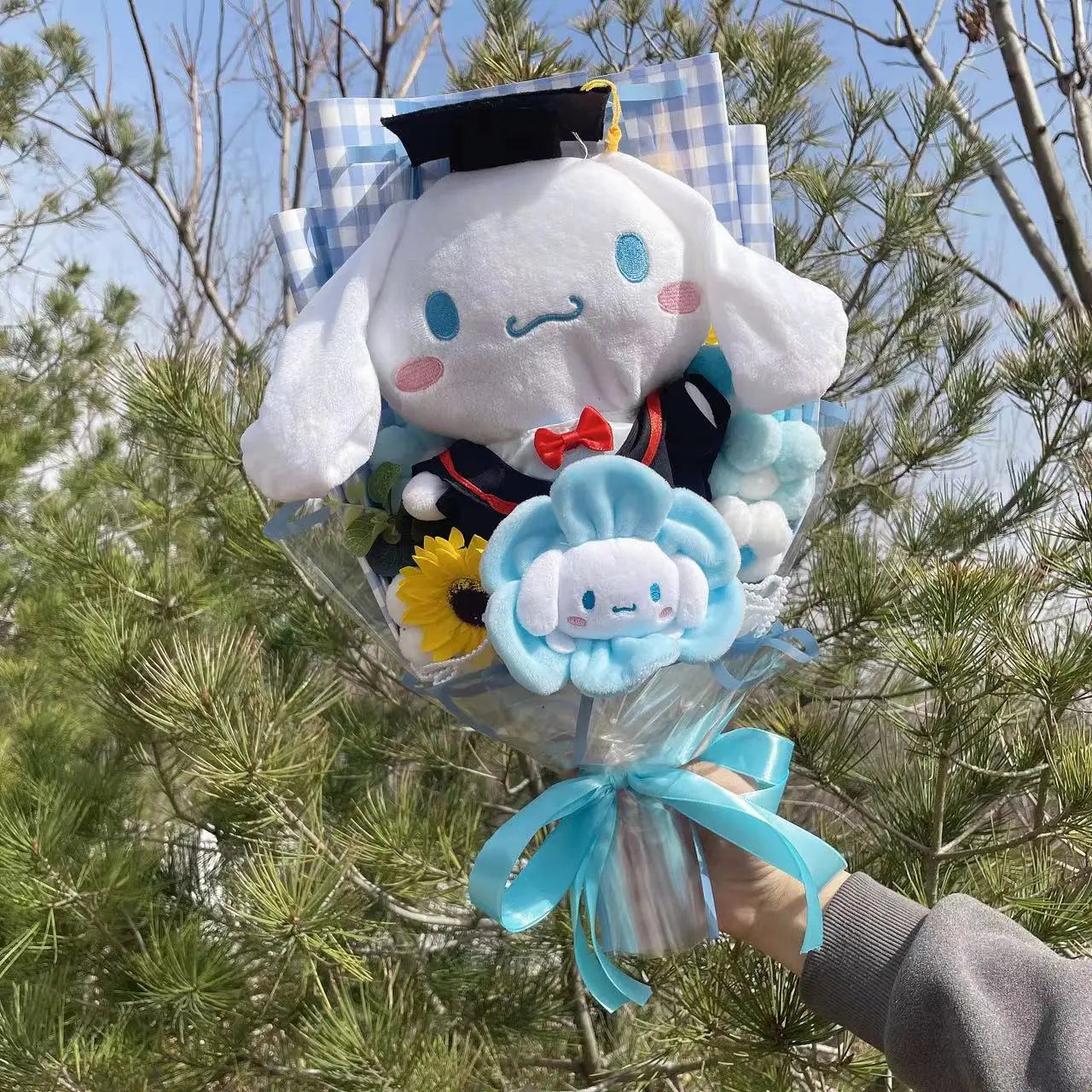 Sanrio Graduation Plush Flower Gift Bouquet – My Melody, Kuromi & Cinnamoroll