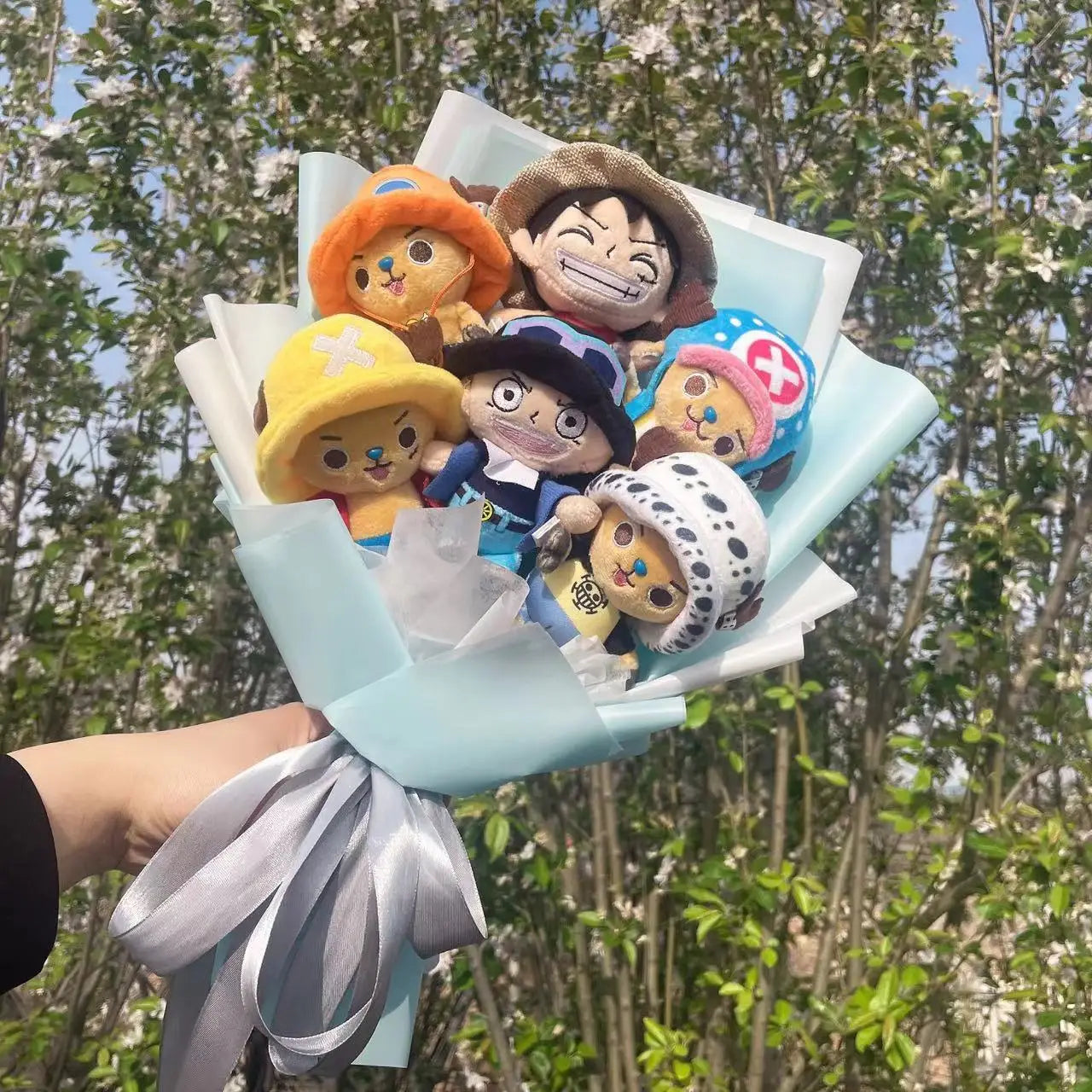 Plush One Piece Tony Tony Chopper Monkey D. Luffy & Trafalgar Law Stuffed Toy Flower Bouquet