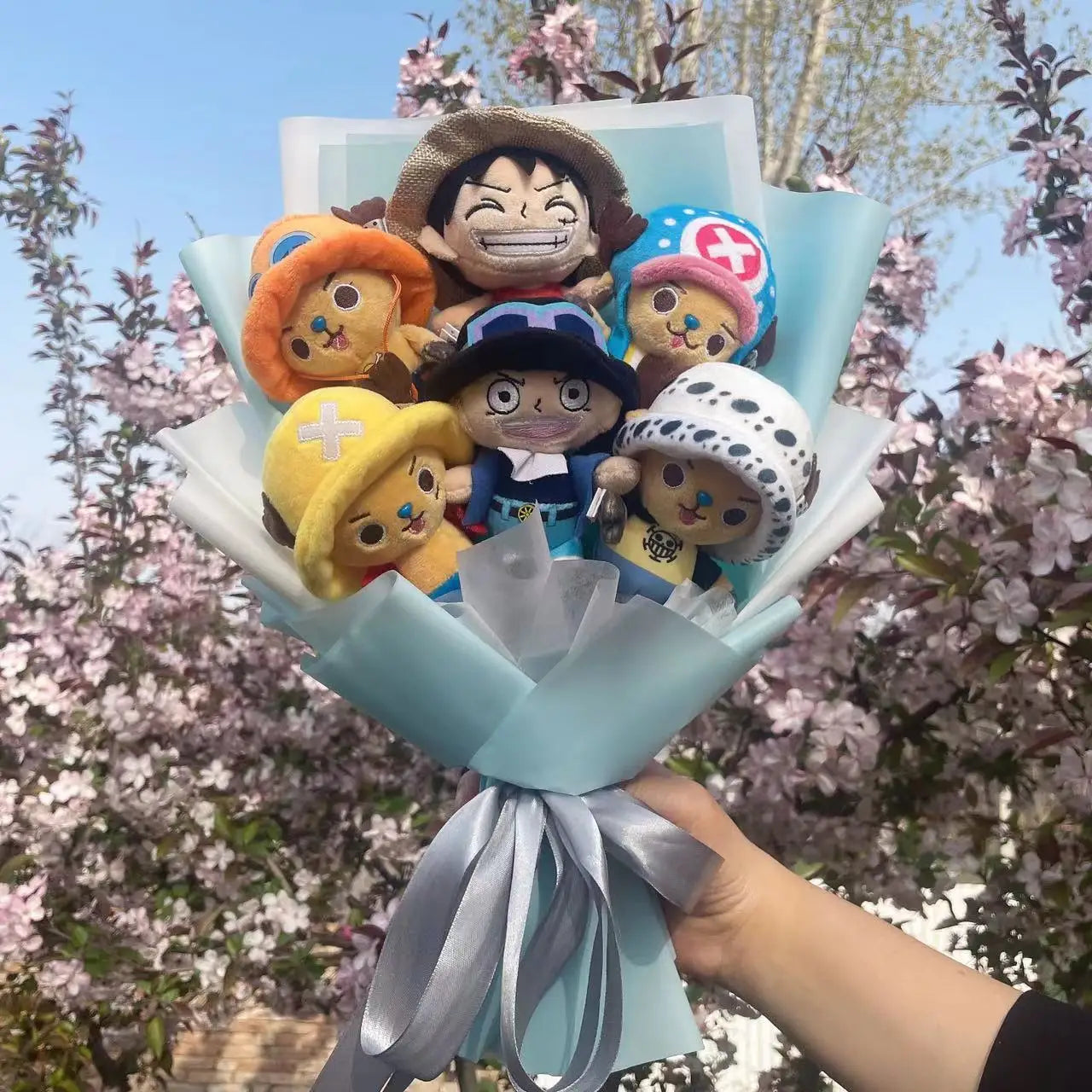 Plush One Piece Tony Tony Chopper Monkey D. Luffy & Trafalgar Law Stuffed Toy Flower Bouquet