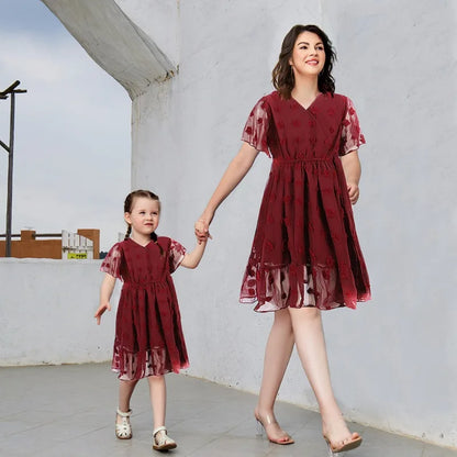 Mother & Daughter Matching Short Sleeves V-neck Polka Dot Dress (Mommy & Me) Burgundy