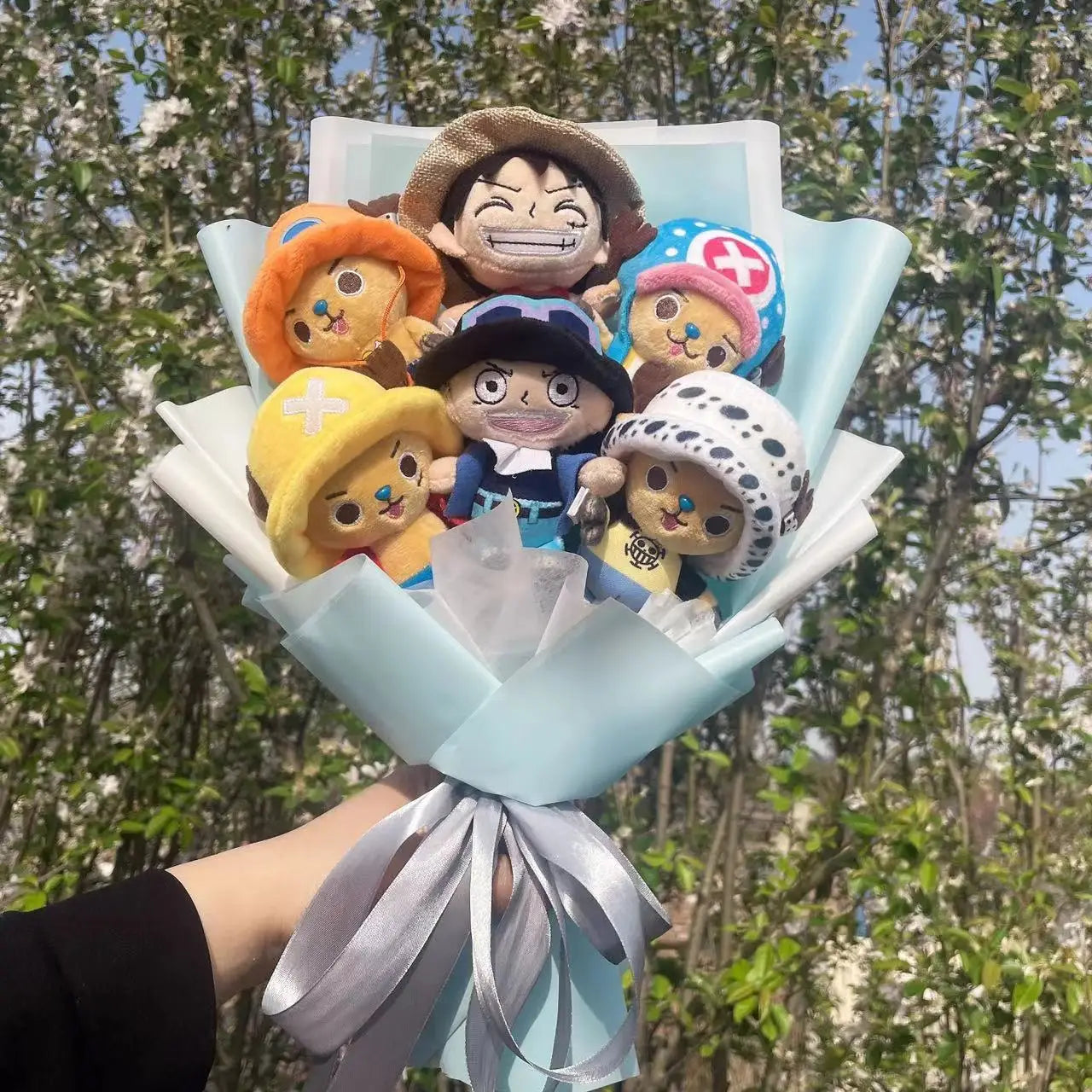Plush One Piece Tony Tony Chopper Monkey D. Luffy & Trafalgar Law Stuffed Toy Flower Bouquet