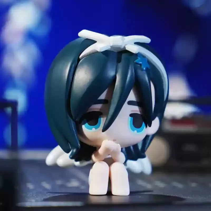 Alien Stage Handmade Blind Box Surprise Dolls – Limited Edition Figurines Pure White