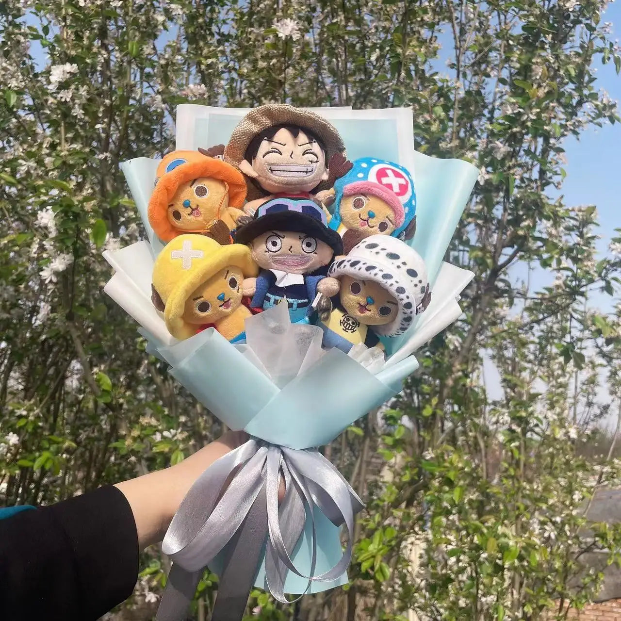 Plush One Piece Tony Tony Chopper Monkey D. Luffy & Trafalgar Law Stuffed Toy Flower Bouquet